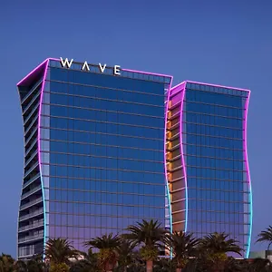 Nona Wave **** Orlando
