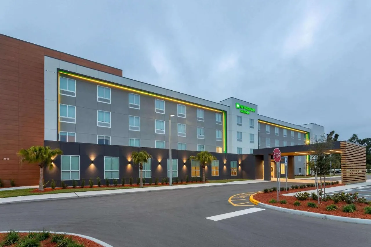 Wyndham Garden Orlando Airport - Free Airport Shuttle Hotel