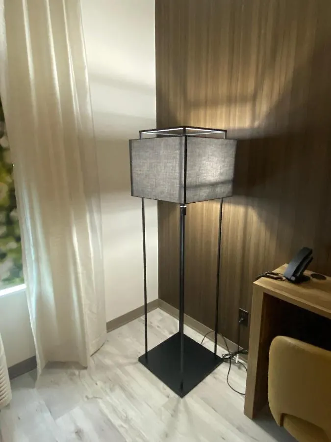 Wyndham Garden Orlando Airport - Free Airport Shuttle Hotel